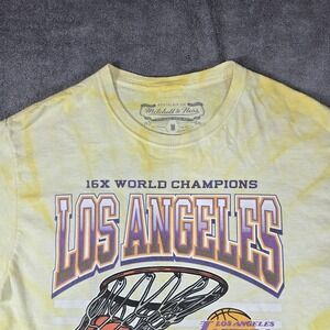 Mitchell & Ness Lakers T Shirt Mens Medium Yellow Tie Dye NBA Hardwood Classics